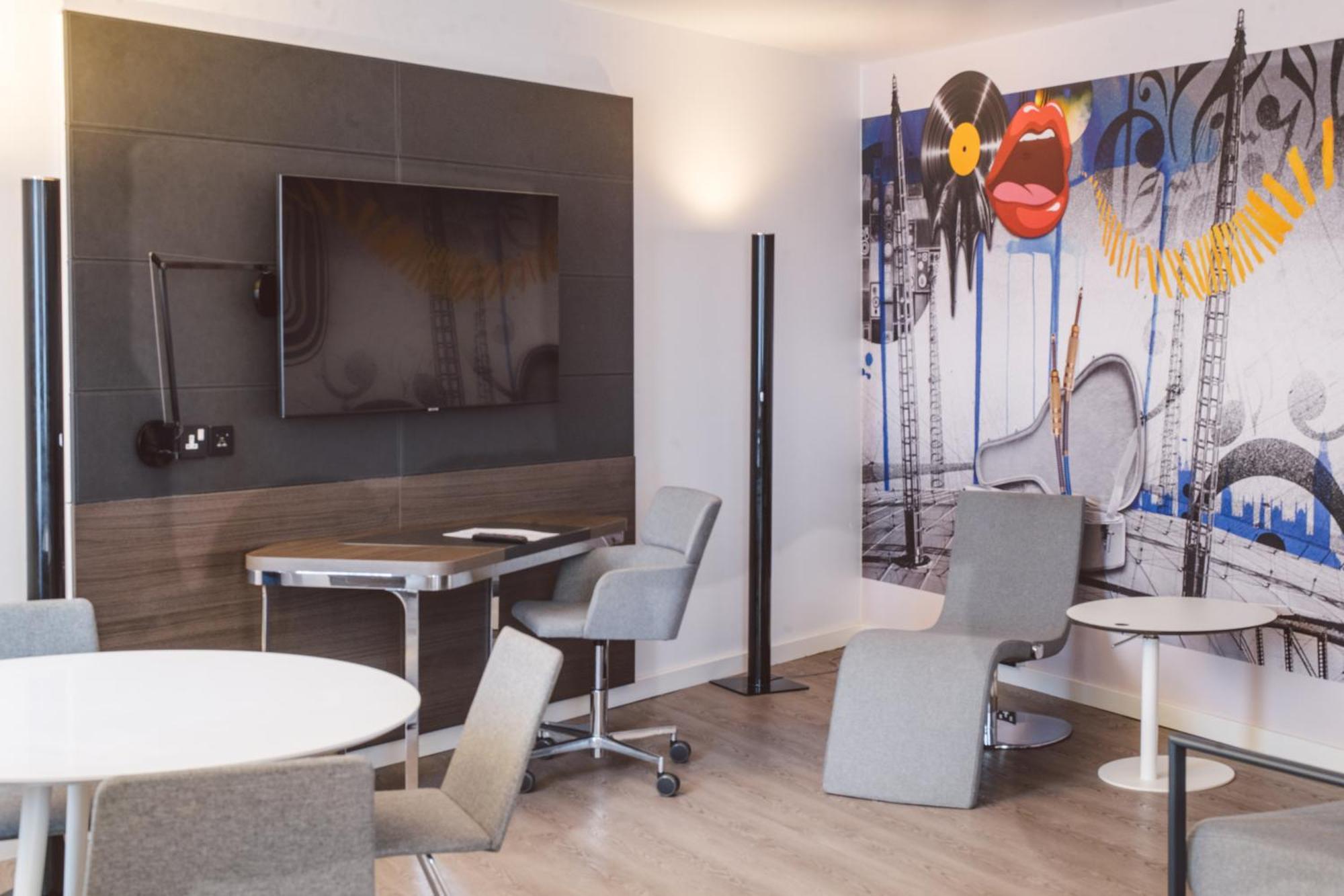 Hotel Novotel Excel 4*
